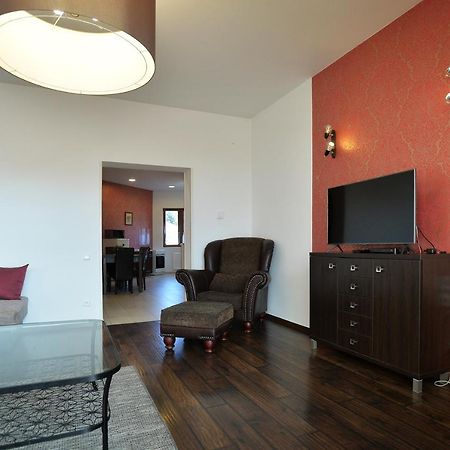 Corner Apartman Эгер Экстерьер фото