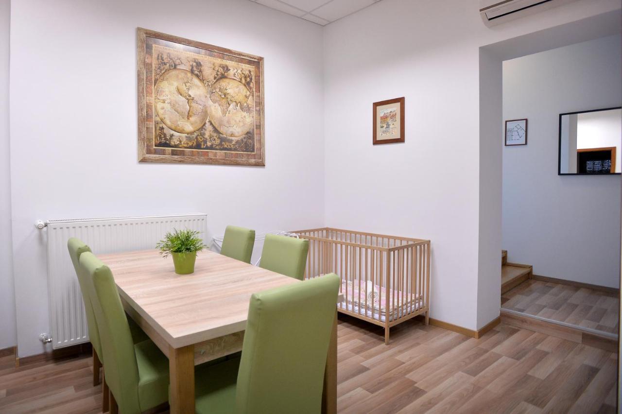 Corner Apartman Эгер Экстерьер фото
